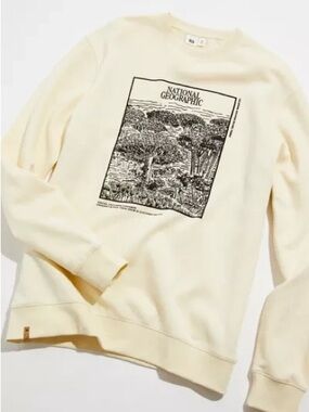 National Geographic Men's Cream Crewneck with Black Nature Print